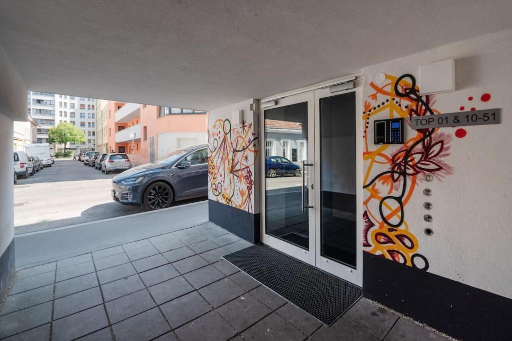 Apartament Neu Und Hell In Zentraler Ruhelage Mit Parkplatz Wiedeń Zewnętrze zdjęcie
