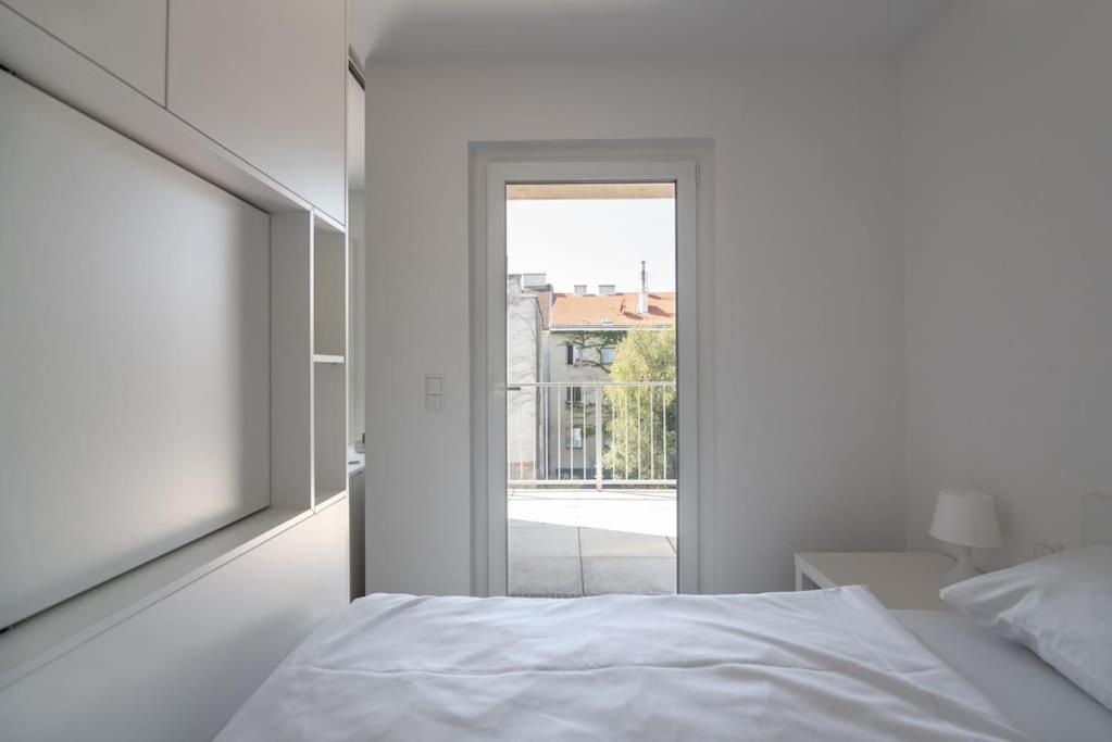 Apartament Neu Und Hell In Zentraler Ruhelage Mit Parkplatz Wiedeń Zewnętrze zdjęcie